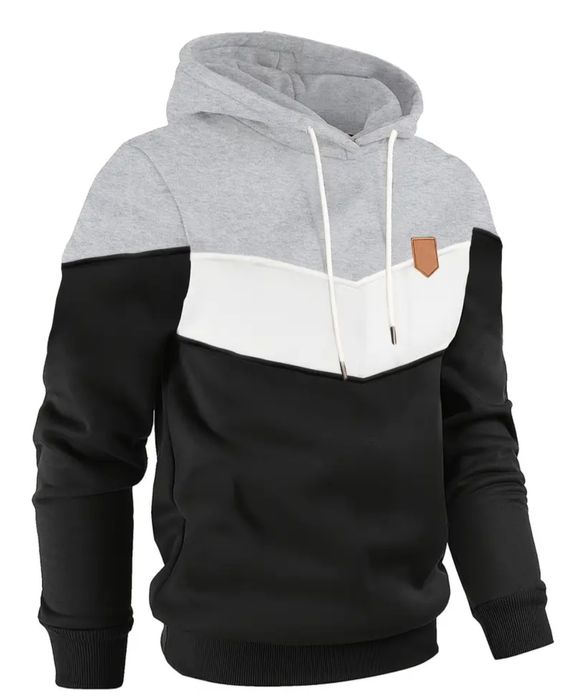 Чисто нов мъжки суичър