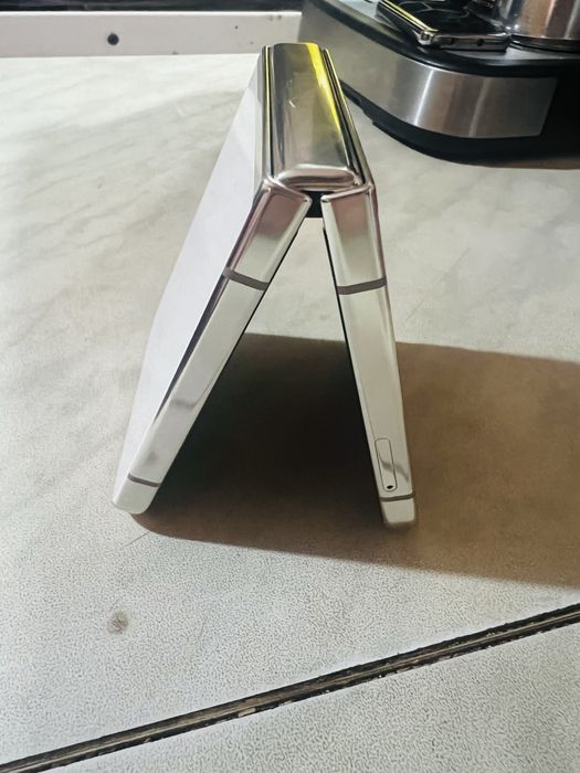 Самсунг zflip 5 гаранционен