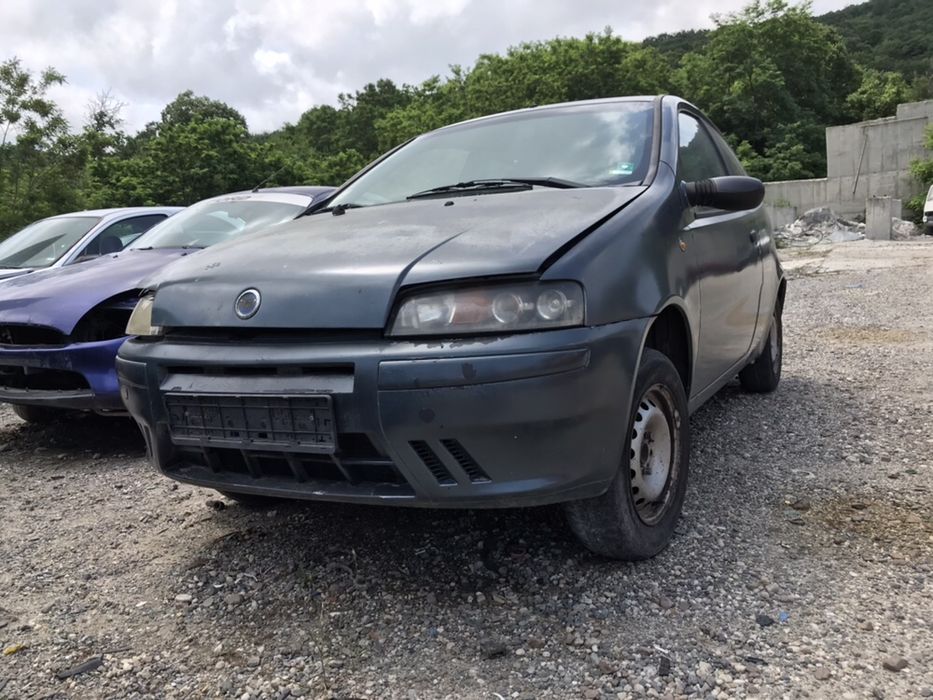 Fiat Punto 1.2 2002 На Части