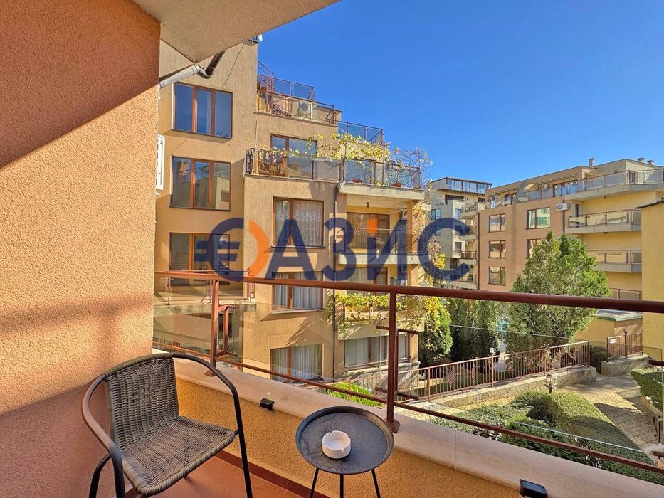 Продава се Едностаен апартамент в Свети Влас - 38 кв.м за 1645 €/кв.м - Снимка #13