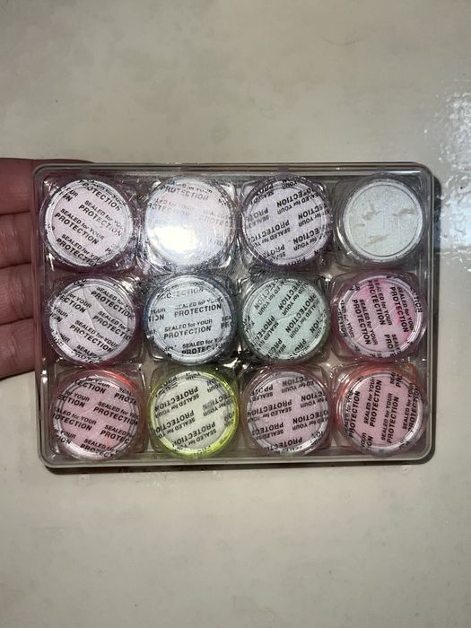 цветные пинменты