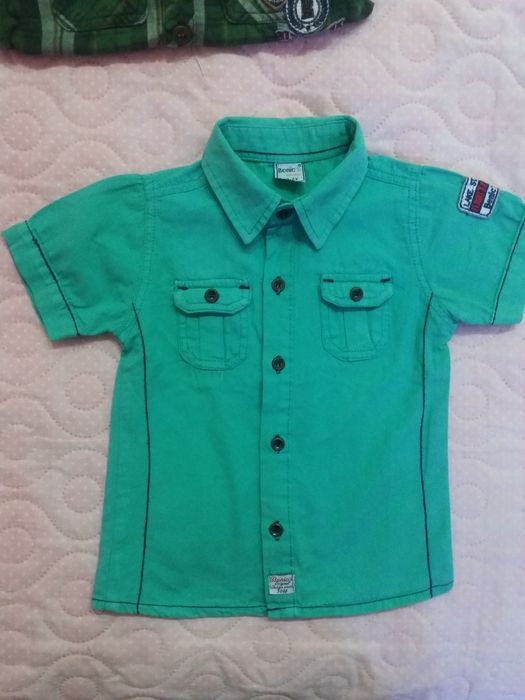 Рубашки на 2 года и безрукавка  Турция!