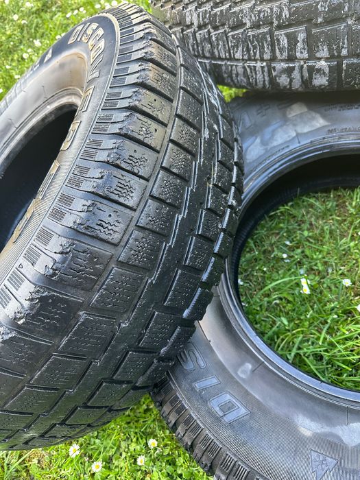 Продава се гуми Dıscover M+S  265/75/16 цена 220евро за повече инф на тел 0892001384