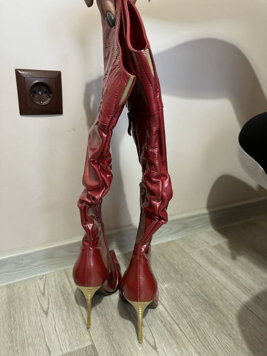 Дамски високи кожени ботуши