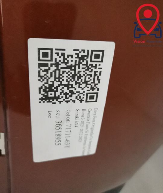 Предна броня Оригинал Със Сензори Централна Решетка Престилка И Емблем