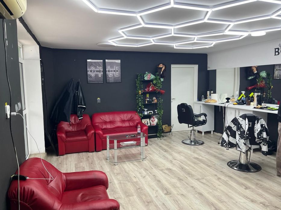 Spații comerciale de vanzare