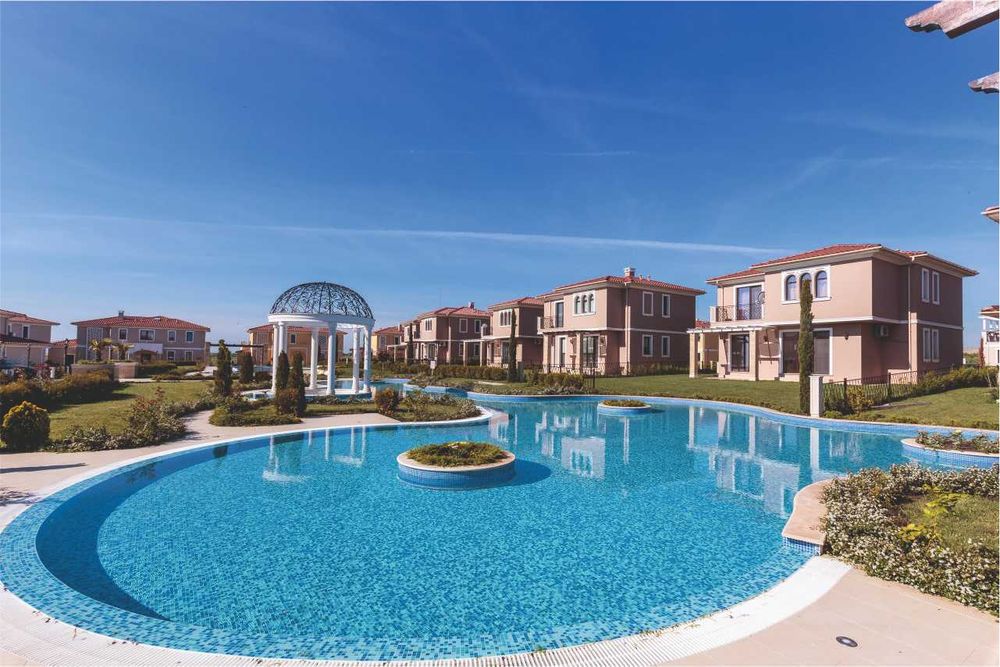 Дава се под наем Къща в Поморие - 130 кв.м за 1100 € - Снимка #11