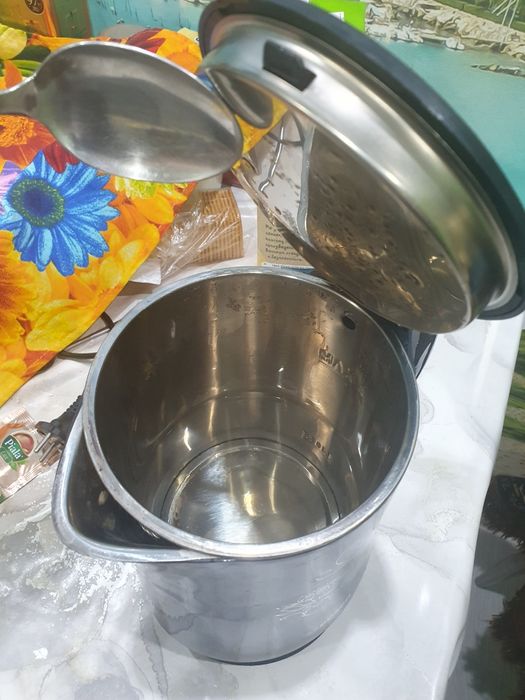 Фен и чайник и часы оригинал