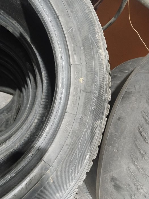 Резина 235.60р18