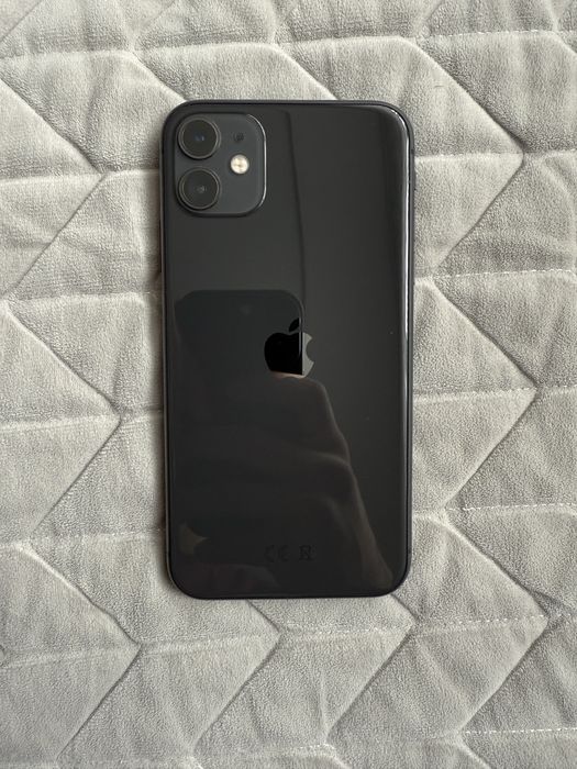 Продам Iphone 11