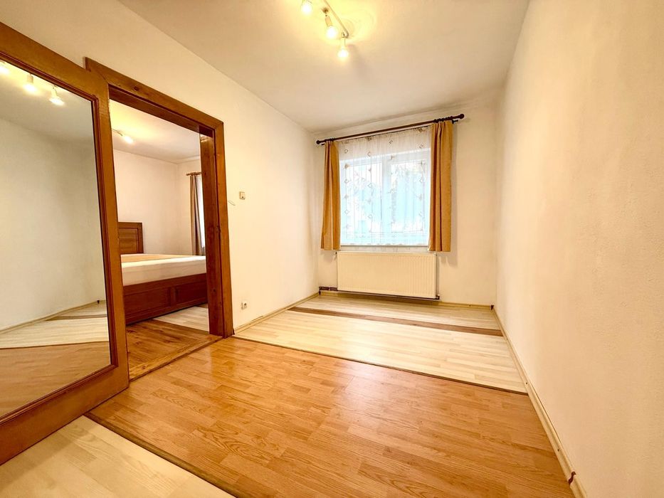 Apartament cu 2 camere, Vasile Aron, str. Negoveanu