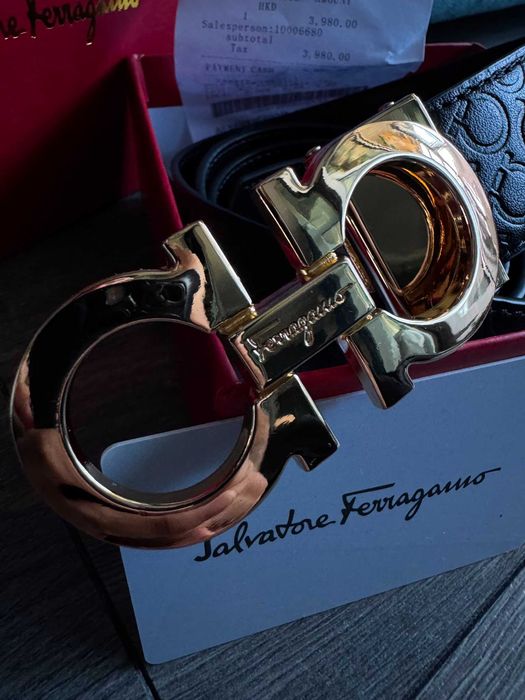 Curea Salvatore Ferragamo aurie NOUA