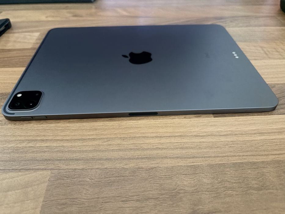 iPad Pro 11-inch M1 128gb 3rd generation impecabil