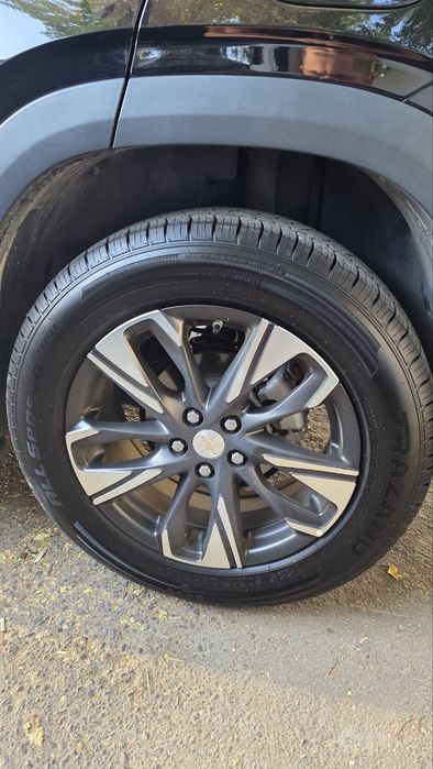 Chevrolet treker srochna sotiladi