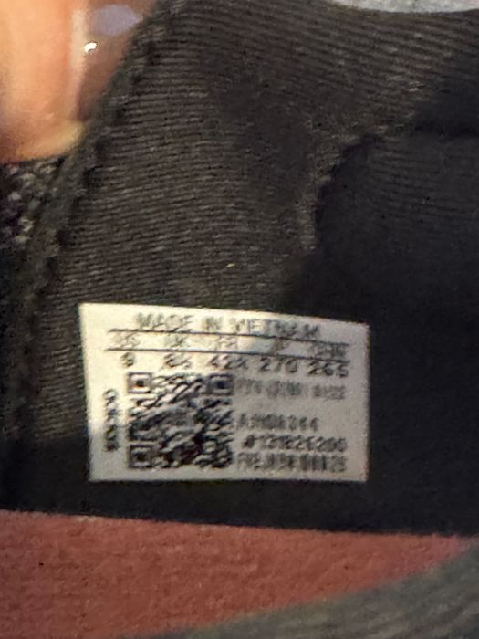Adidasi pentru sala Adidas Ultraboost, marimea 42 2/3