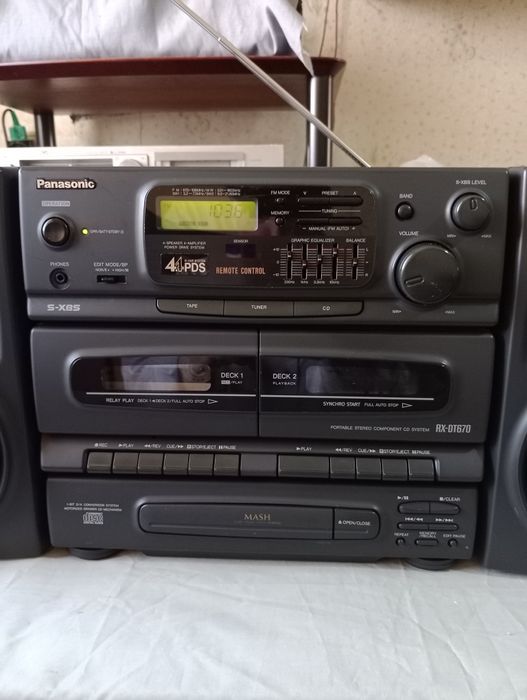 Продам магнитолу Panasonic rx-dt 670