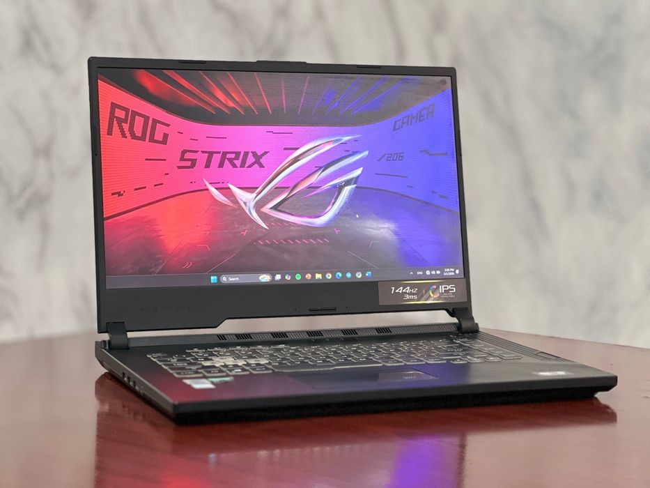 Asus Rog Strix G512LV i7-10875H RTX 2060