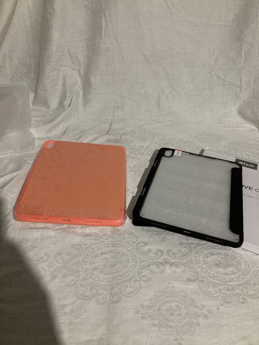 Huse protectie ipad 10.9 noi
