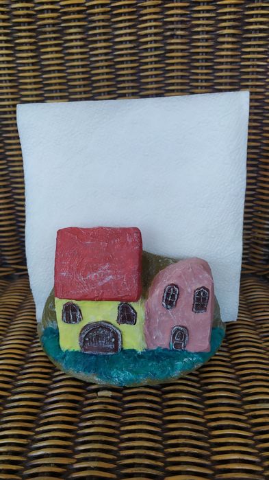 Салфетник с декорация от къщички