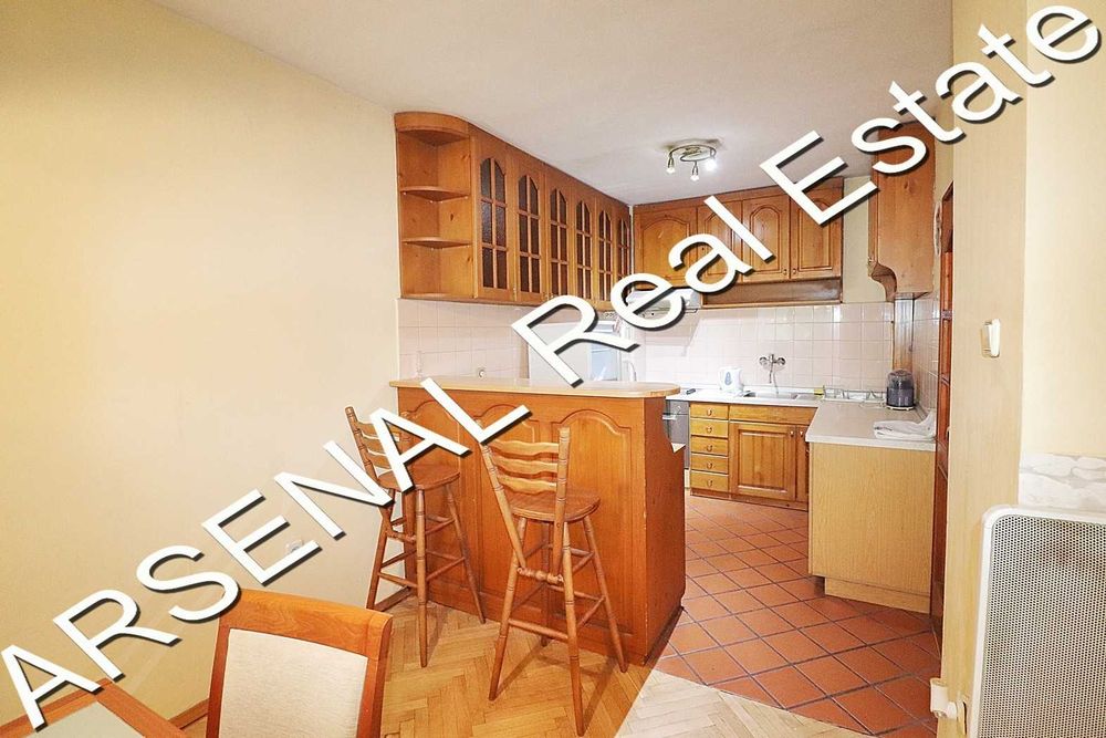 Дава се под наем Двустаен апартамент в София, Лозенец - 87 кв.м за 600 € - Снимка #1