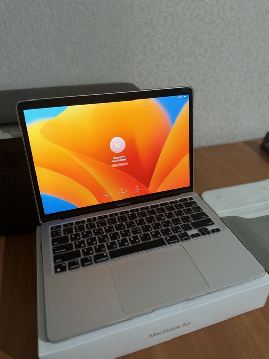 Ноутбук Макбук м1 Air 13 256гб