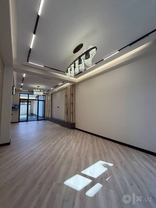 Продается ЕвроДом 6 комнат, ориентир: Ракатбоши, 3,5 сотки 400м²