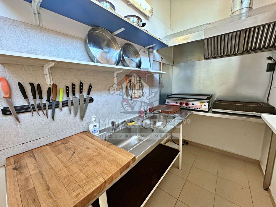 Заведение, с градина под наем, с човекопоток, обзаведено