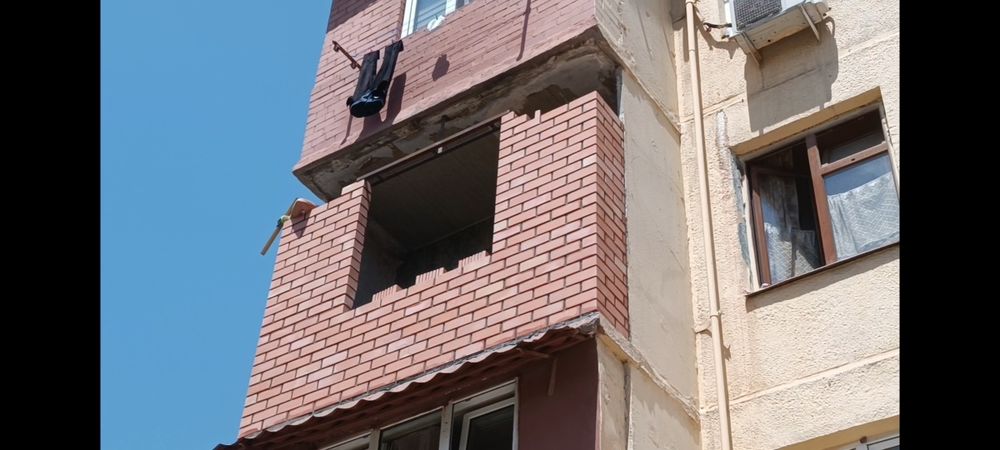 Перегородки , кирпичная кладка.