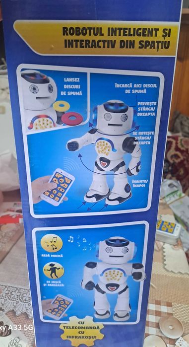 Robot interactiv - Powerman