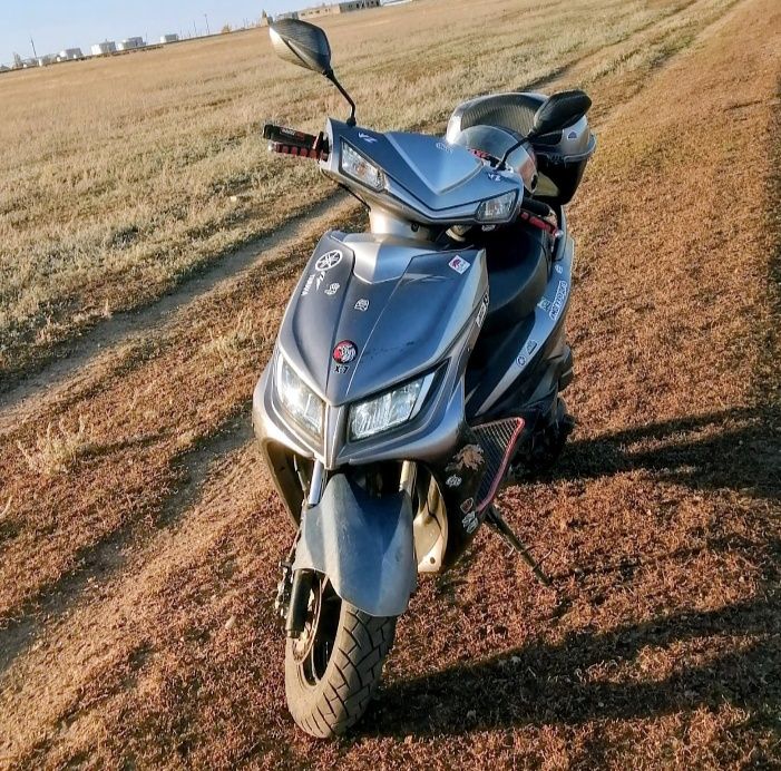 Скутер М8 125 куб