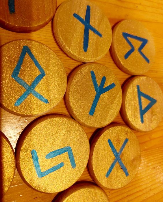 Ръчно изработен комплект руни – Стар Футарк (24 символа)