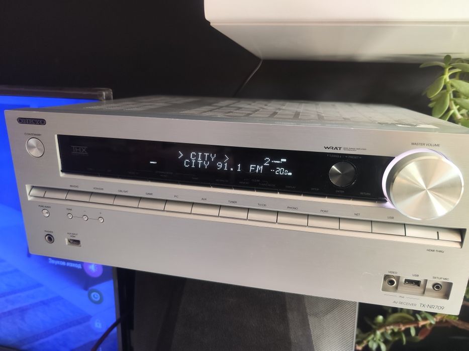 Onkio TX-NR 709 перфектен