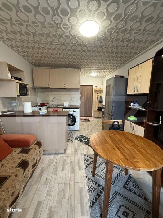 Apartament 2 camere, 42 mp, zona Teleajen, an 1983