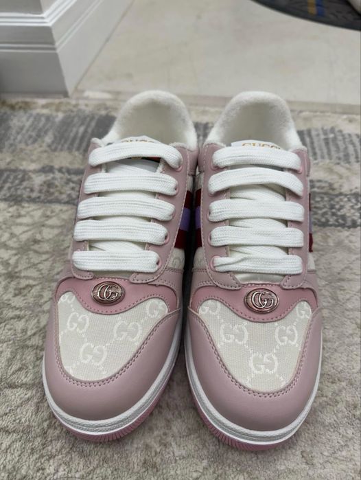 Розово-белые кеды Gucci