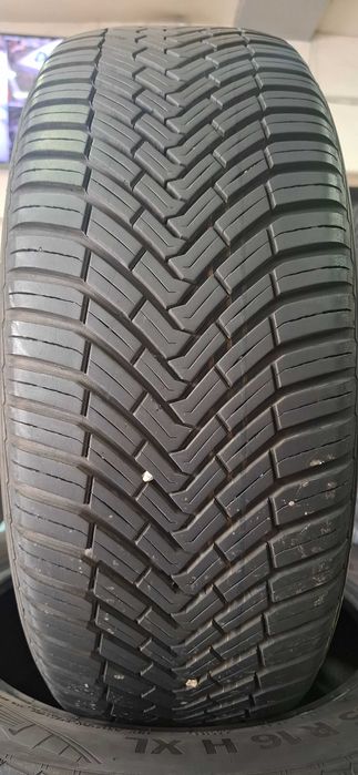 4бр. 205/55/16 Continental 6.3mm грайфер,,дот 20г. Безплатен монтаж