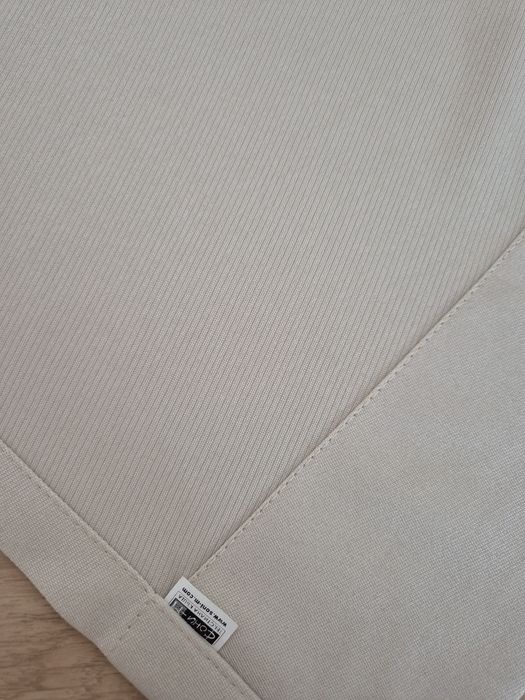 4 броя нови висококачествени завеси Adeco, цвят беж/крем