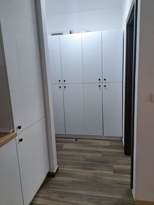 Aparat de închiriat Adora Parc