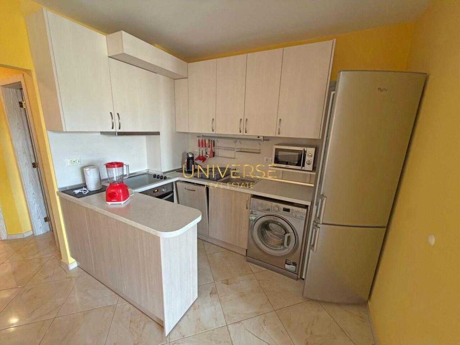 Продава се Тристаен апартамент в Поморие - 94 кв.м за 1543 €/кв.м - Снимка #8
