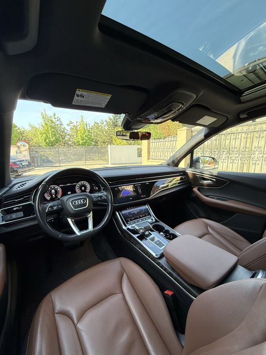 Audi Q7 2022 Facelift 7 Locuri S-Line Plus
