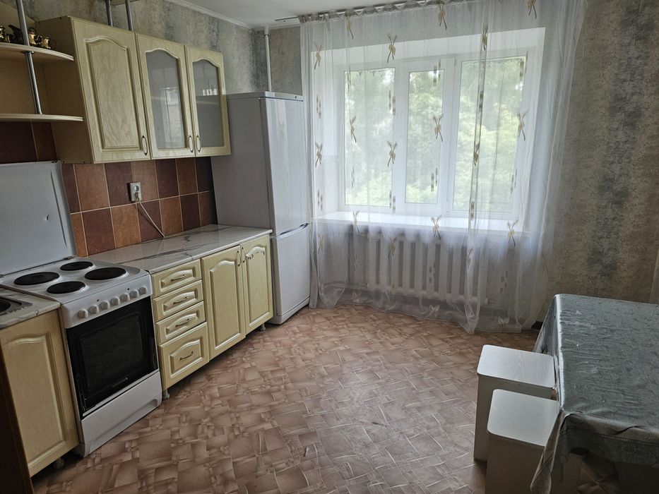 Сдам 1 комн. кв Гагарина