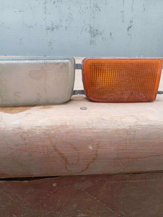 Продам поворотники на гольф 3