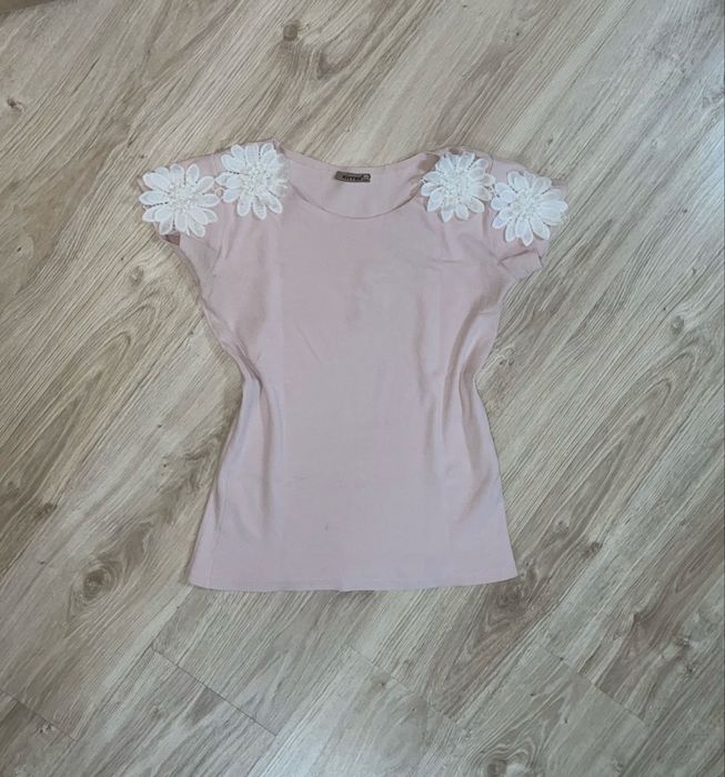 Дамски тениски - различни видове