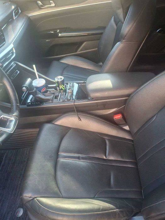 KIA  K5 NAQdga va variantga