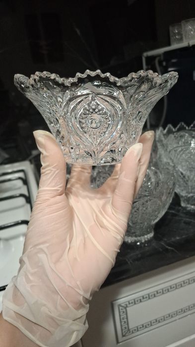 Продам хрустальные креманки