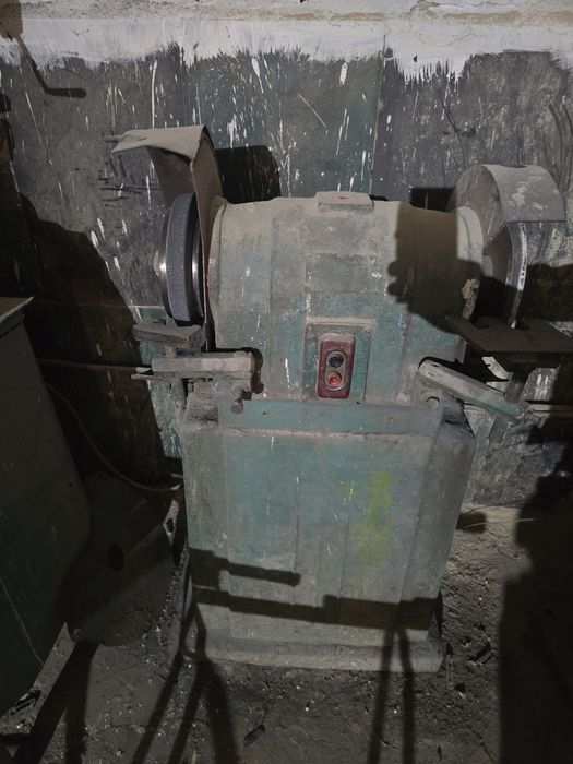 Станки по деревообработке.