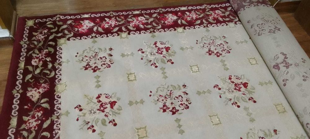 Ковер турецкий с коротким очень плотным ворсом