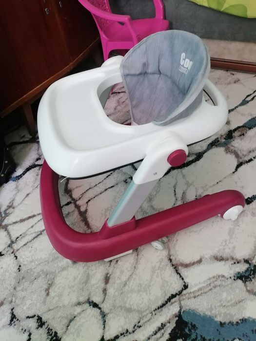 Ходинок ва шезлонг сотилади чирчик октябрьда