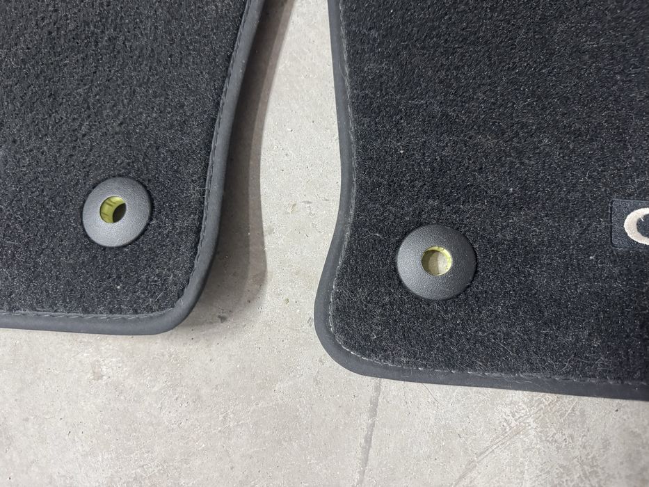 Оргинални моквтени стелки Mazda CX 5