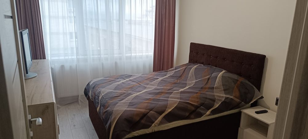 Închiriez Apartament modern cu 2 camere decomandate pe Bulevardul Iuliu Maniu