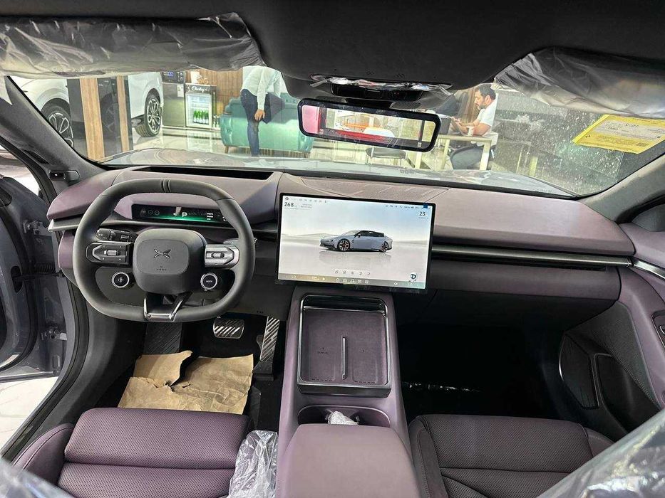 XPENG P7 Next Rasmiy kafolat bilan 750 km